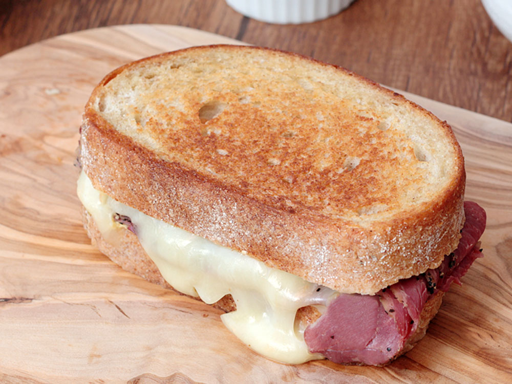 ルーベンサンドイッチのレシピ (アービーズの模倣品)