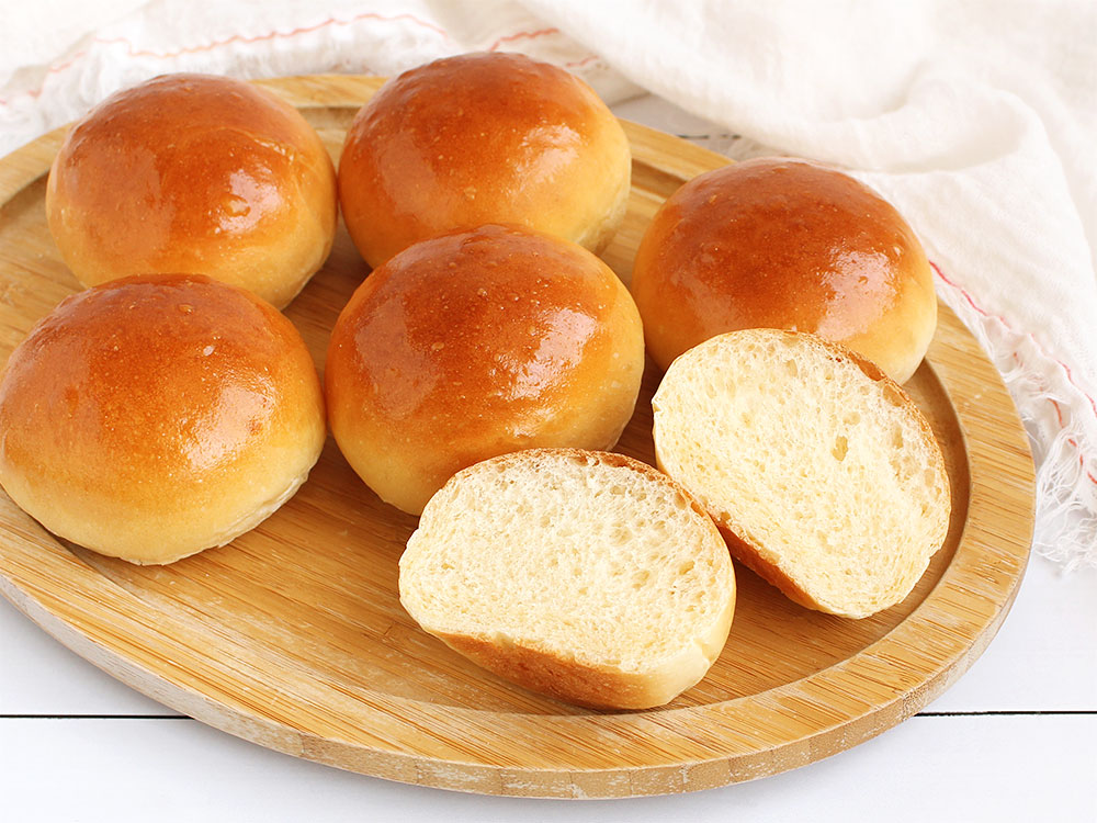 南のめぐみで作る丸パン（ソフトロール）