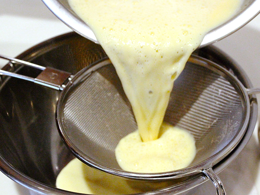 イースターのたまごプリン