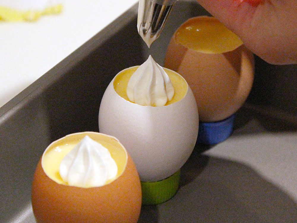 イースターのたまごプリン