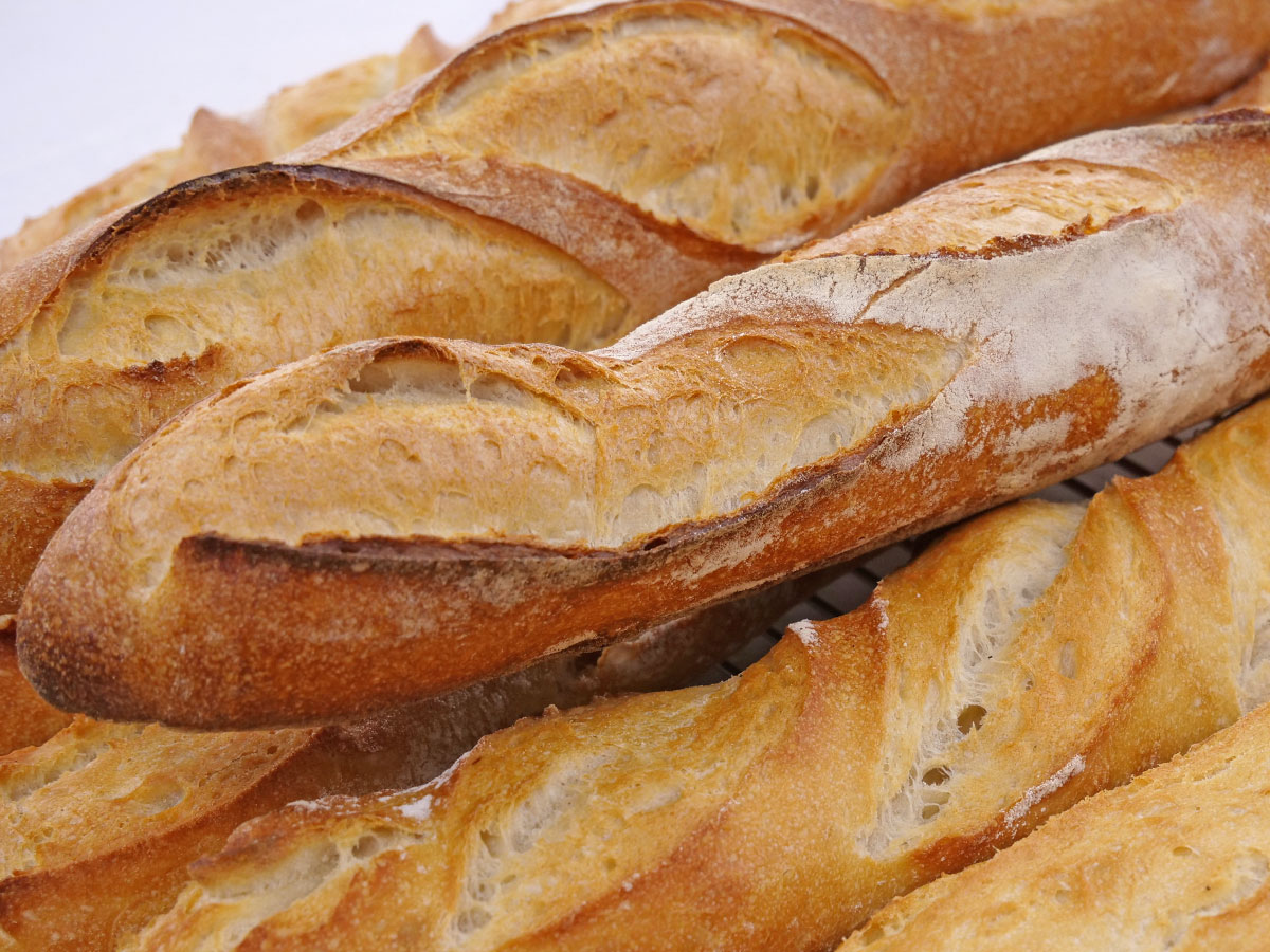 BAGUETTE TRADITIONバゲット トラディション