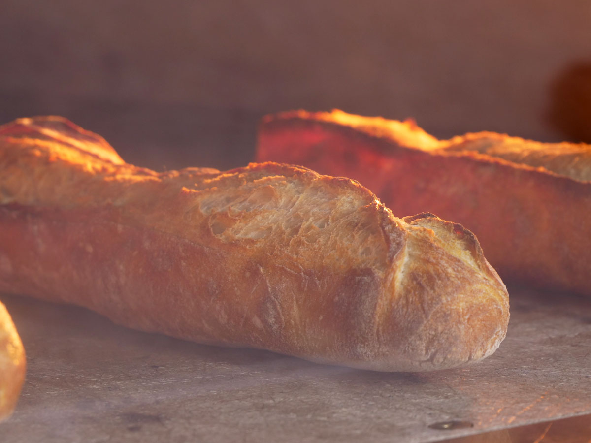 BAGUETTE TRADITIONバゲット トラディションス