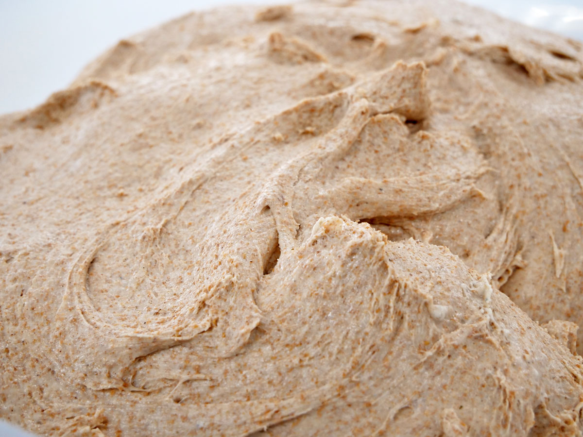 PAIN COMPLET全粒粉パン（コンプレ）